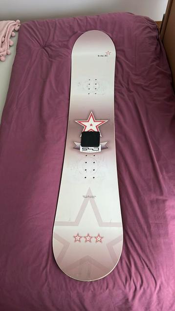 Snowboard +\~ 156 cm beschikbaar voor biedingen
