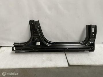 Dorpel Rechts Dacia Sandero 2 NIEUW ORIGINEEL 764600448R beschikbaar voor biedingen