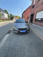 Opel Astra 1.6 diesel 2017 te koop 132000 km, Auto's, Te koop, Berline, Beige, 5 deurs