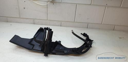 BMW E90 E91 3 serie koplampframe koplamphouder koplampsproei, Auto-onderdelen, Verlichting, BMW, Gebruikt
