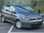 Volkswagen Touran 1.6 TDI DSG Automatique/Climatisation/Navi, Autos, Achat, Entreprise, Noir, 5 portes