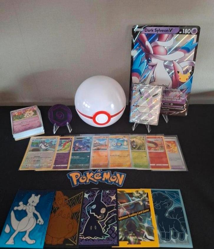 Pokéball opgevuld met leuke pokémon kaarten + jumbo, Hobby en Vrije tijd, Verzamelkaartspellen | Pokémon, Zo goed als nieuw, Ophalen of Verzenden
