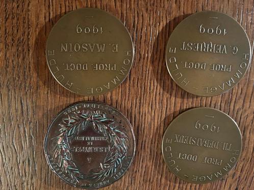 Bronzen MEDAILLES - LERAREN, Postzegels en Munten, Penningen en Medailles, Brons, Ophalen of Verzenden