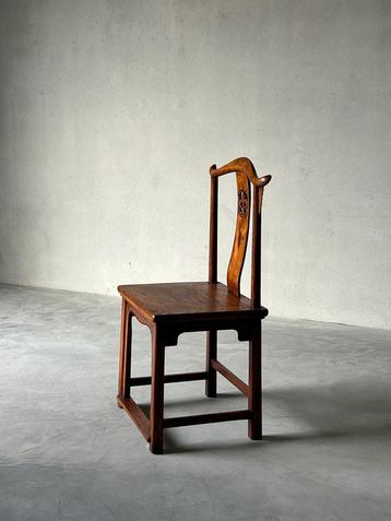 Antieke Chinese stoel, 19e eeuw beschikbaar voor biedingen