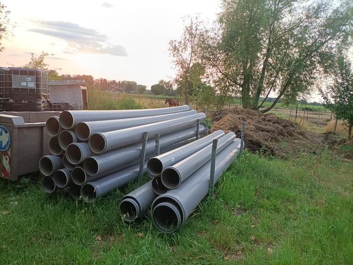 14 Stuk 3 meter Buizen 25 cm diameter, Doe-het-zelf en Bouw, Overige Doe-Het-Zelf en Bouw, Nieuw, Ophalen of Verzenden