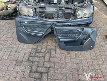 Mercedes C203 Station 2003 2400173 Deurpanelen set van 4 beschikbaar voor biedingen