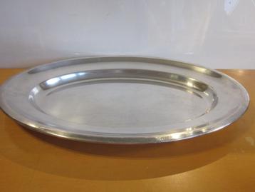 Grand plat ovale en métal argenté