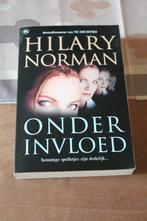 Onder invloed - Hilary Norman, Ophalen of Verzenden, Zo goed als nieuw, Europa overig