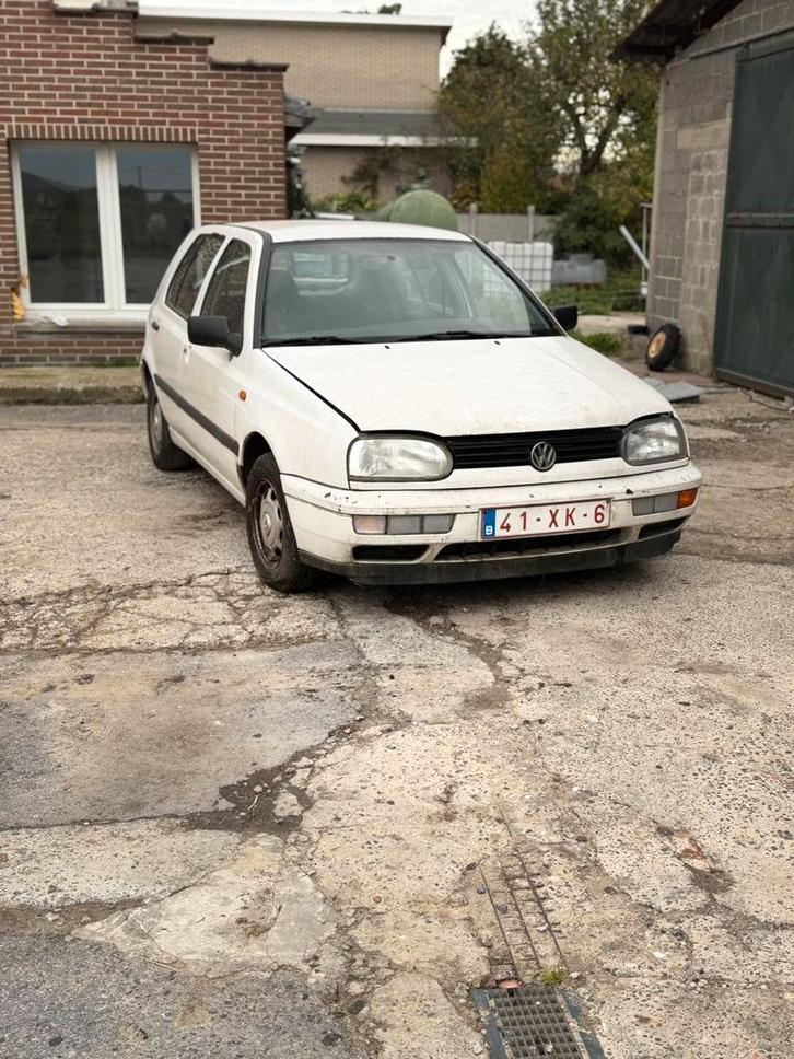 Golf 3 opmaak of onderdelen, Auto's, Volkswagen, Particulier, Golf, Benzine, Stadsauto, 5 deurs, Handgeschakeld, Wit, Ophalen