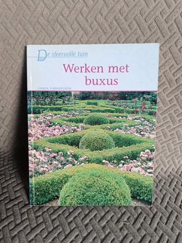 Gerda Tornieporth : Werken met buxus beschikbaar voor biedingen