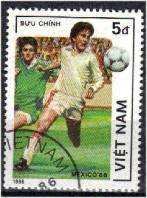 Vietnam 1986 - Yvert 675 - Wereldbeker voetbal (ST), Postzegels en Munten, Postzegels | Azië, Gestempeld, Verzenden