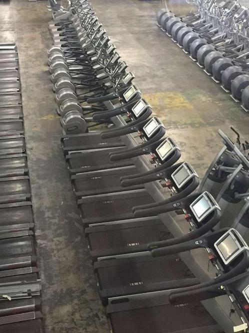 Te Koop Gym inboedels Technogym /Matrix / life fitness set, Sport en Fitness, Fitnessmaterialen, Zo goed als nieuw, Armen, Benen