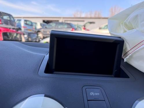 Navigatie Display van een Audi A1, Auto-onderdelen, Elektronica en Kabels, Audi, Gebruikt, 3 maanden garantie, Ophalen of Verzenden