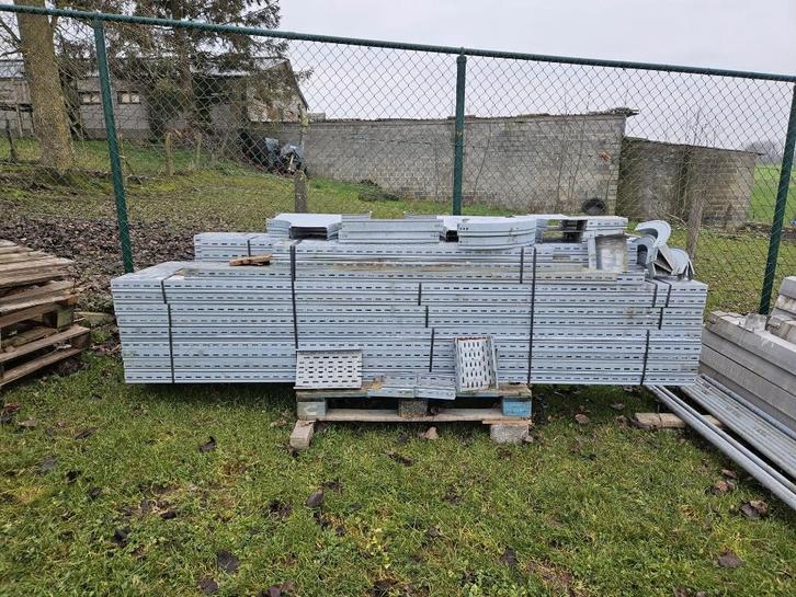 gaines de câbles perforées galvanisées — marque Vangeel, Bricolage & Construction, Électricité & Câbles, Comme neuf, Autres types