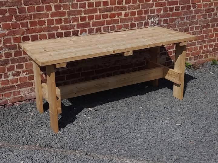 Nieuwe tuintafel, Tuin en Terras, Picknicktafels, Zo goed als nieuw, Ophalen