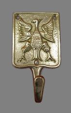 Zes (6) grote kapstokjes met adelaar., Ophalen, Brons