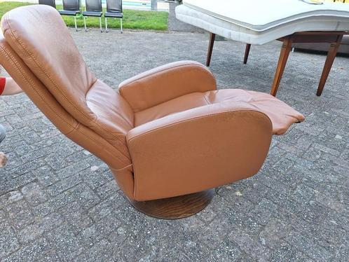 Leren Cognac / camel handmatig verstelbare relaxstoel leer, Huis en Inrichting, Stoelen, Gebruikt, Eén, Hout, Leer, Bruin, Ophalen of Verzenden