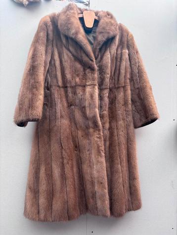 Lot bontkleding beschikbaar voor biedingen