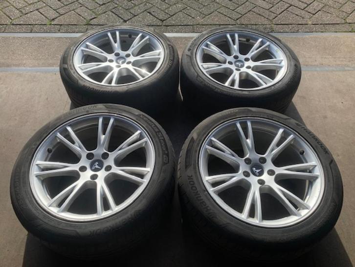 TESLA MODEL Y GEMINI VELGEN + WINTERBANDEN 245 45 R19 +TPMS, Auto diversen, Auto-accessoires, Gebruikt, Ophalen of Verzenden