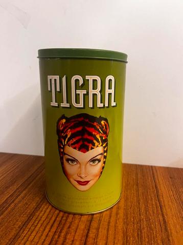 Tigra blikken doos - goede staat. beschikbaar voor biedingen