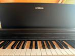 Yamaha aruis, Muziek en Instrumenten, Piano's, Ophalen, Zwart, Digitaal, Zo goed als nieuw