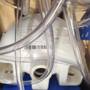 Wastafel & kraan & hulpstukken beschikbaar voor biedingen