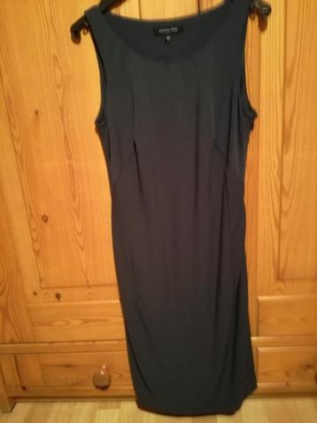 blauwgrijs wollen design kleed van Patricia Pepe beschikbaar voor biedingen