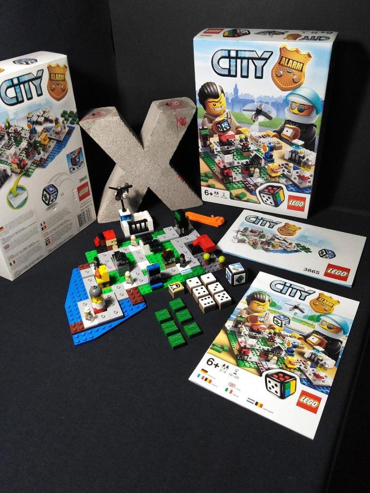 3865 City Alarm - Lego Games bordspel - collector 2012, Kinderen en Baby's, Speelgoed | Duplo en Lego, Zo goed als nieuw, Lego