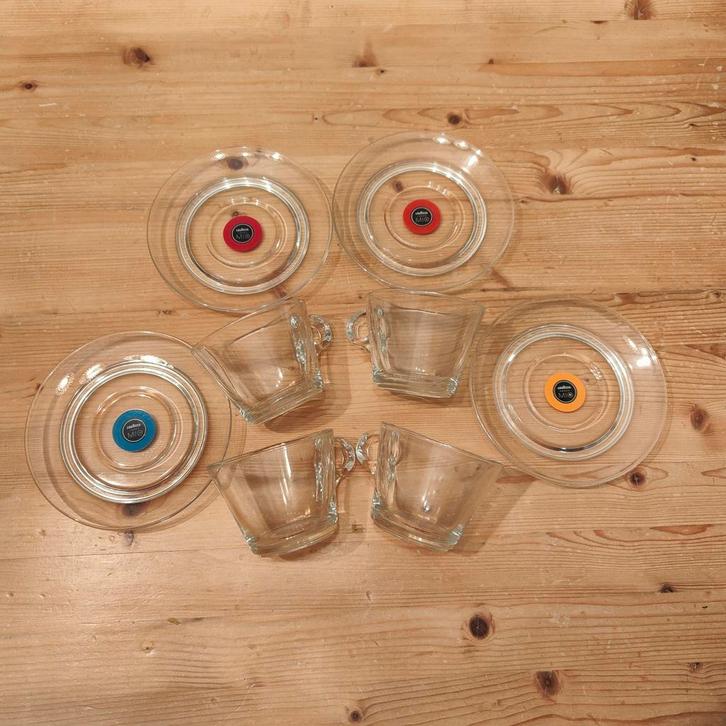 Set de 4 tasses et 4 soucoupes Lavazza A modo Mio rare, Huis en Inrichting, Keuken | Servies, Zo goed als nieuw, Kop(pen) en/of Schotel(s)