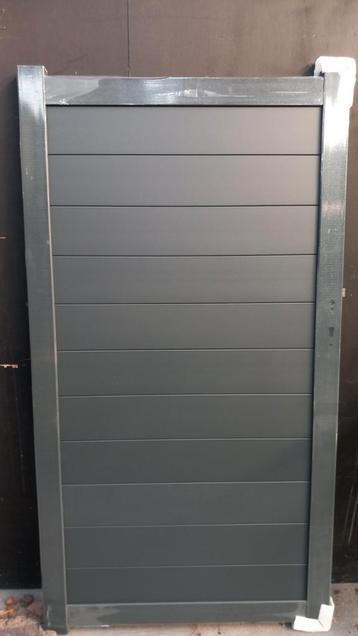 Mooie nieuwe aluminium poorten  beschikbaar voor biedingen