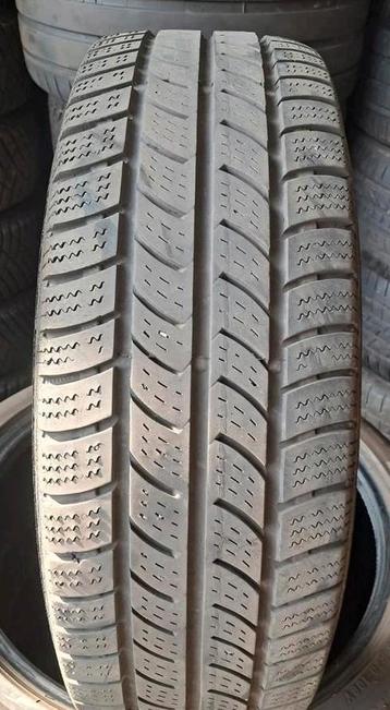 2056516C 205/65/16C 205/65R16c winter Continental  beschikbaar voor biedingen