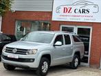 VOLKSWAGEN AMAROK 2.0TDI 180PK DSG /// NAVI / BLUETOOTH ///, Auto's, Volkswagen, Automaat, Euro 5, Zwart, 4 cilinders