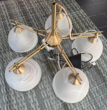 Lamp beschikbaar voor biedingen