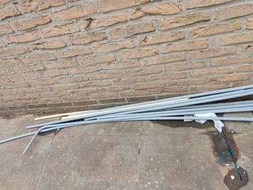 Restje gebruikte elek buizen beschikbaar voor biedingen