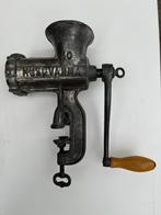 Oude vleesmolen, Antiek en Kunst, Ophalen