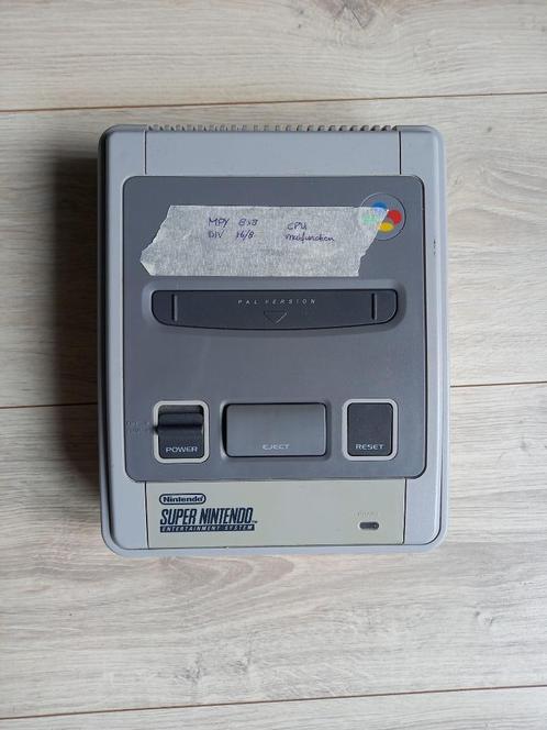 Console Super Nintendo (SNES) défectueuse, Consoles de jeu & Jeux vidéo, Jeux | Nintendo Super NES, Ne fonctionne pas, Autres genres