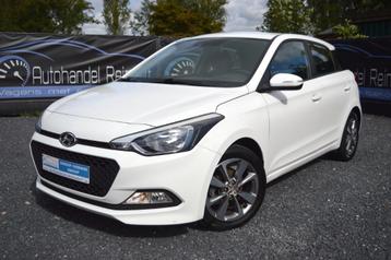 Hyundai i20,1.0i, 2017, 103.000km, Airco, Navigatie + 12m Ga beschikbaar voor biedingen
