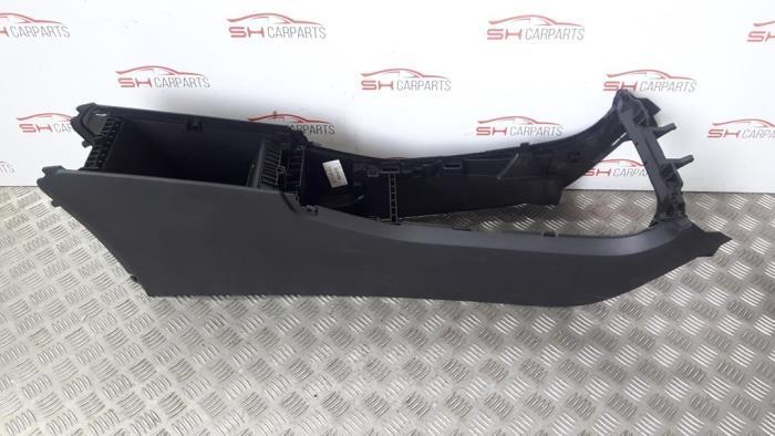 Middenconsoles van een Mercedes A-Klasse, Auto-onderdelen, Interieur en Bekleding, Mercedes-Benz, Gebruikt, 3 maanden garantie