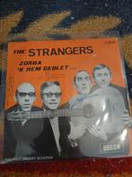 3 gesigneerde vinyl singles van De Strangers, CD & DVD, Vinyles | Néerlandophone, Comme neuf, Enlèvement ou Envoi