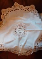 nappe décorative  ou centre table ronde diamètre 105 cm, Enlèvement ou Envoi, Utilisé, Intérieur