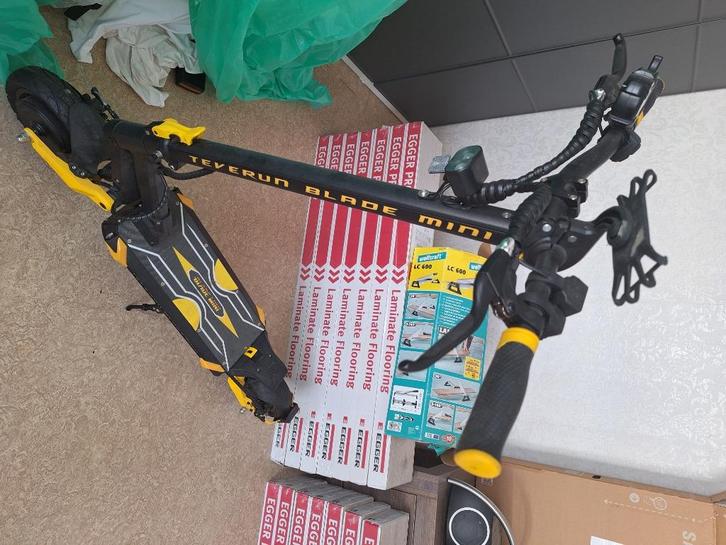 Teverun blade mini te koop, Fietsen en Brommers, Steps, Zo goed als nieuw, Elektrische step (E-scooter), Ophalen