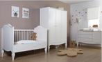 Prachtige witte babykamer van Childhome: bed + commode., Kinderen en Baby's, Kinderkamer | Complete kinderkamers, Ophalen, Zo goed als nieuw