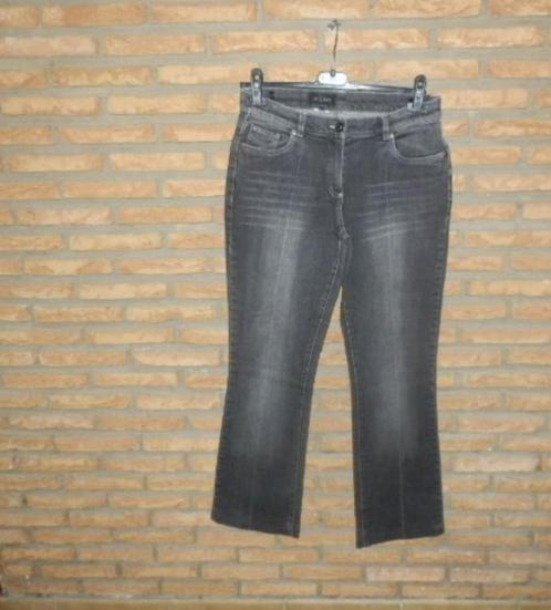 --(15)- jeans femme t.40 gris - in linea -, Kleding | Dames, Spijkerbroeken en Jeans, Zo goed als nieuw, W30 - W32 (confectie 38/40)