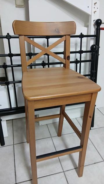 Rosentorp IKEA 74 cm hoge houten kinderstoel beschikbaar voor biedingen