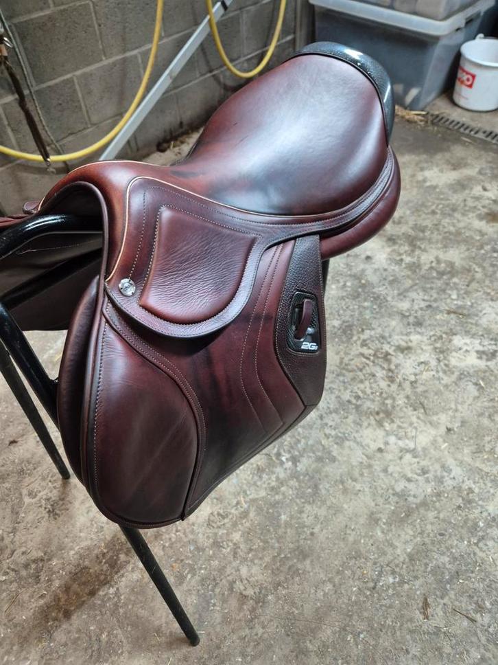 Verschillende A merk springzadels cwd/Bruno /renaissance, Dieren en Toebehoren, Paarden en Pony's | Zadels, Zo goed als nieuw