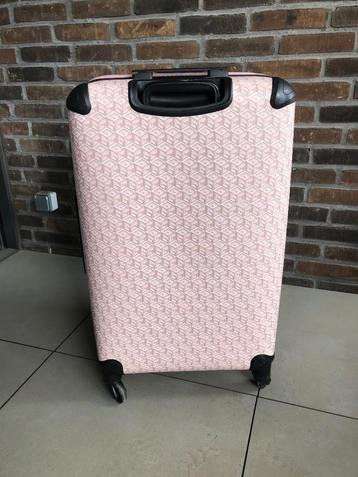 reiskoffer, Handtassen en Accessoires, Koffers, Ophalen, 50 tot 60 cm, Hard kunststof, Zo goed als nieuw