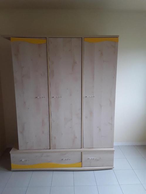 Kast en commode, Kinderen en Baby's, Kinderkamer | Commodes en Kasten, Zo goed als nieuw, Commode, Ophalen