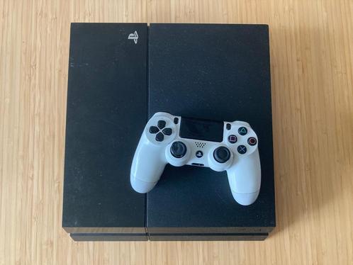 PS4 FAT 500GB + une manette, Consoles de jeu & Jeux vidéo, Consoles de jeu | Sony PlayStation 4, Utilisé, Original, 500 GB, Avec 1 manette