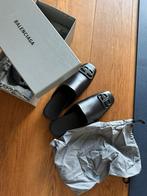 Balenciaga Leather mules BB nieuw, Kleding | Dames, Schoenen, Balenciaga, Nieuw, Ophalen of Verzenden, Instappers