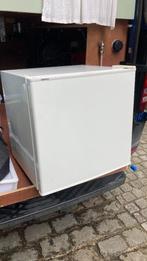 Mini koelkast BEKO MBC 50, Elektronische apparatuur, Koelkasten en IJskasten, Ophalen, Gebruikt, Minder dan 85 cm, Minder dan 75 liter